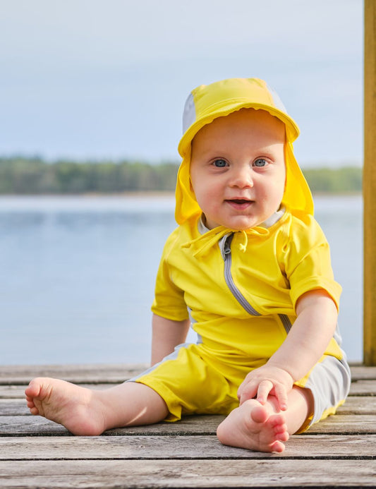 Children's swimsuit from the sun UMA